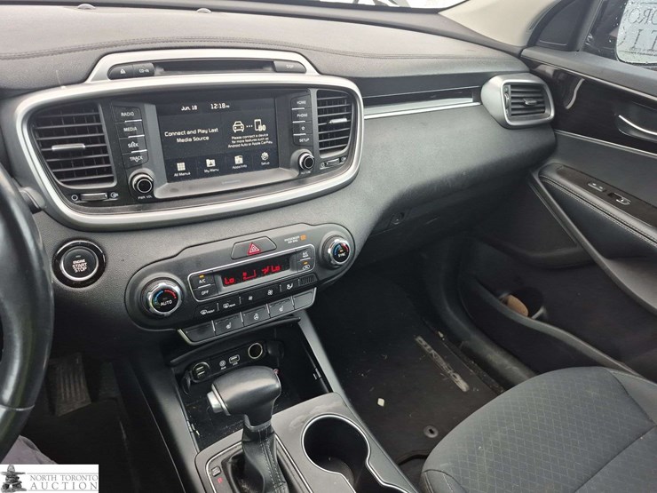 2019-kia-sorento-image-13
