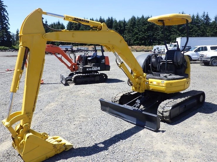 komatsu-pc35mr-1-image-1
