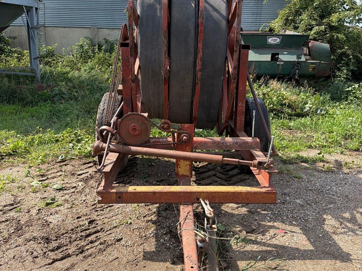 manure-hose-reel-cart-&-hose-image-3