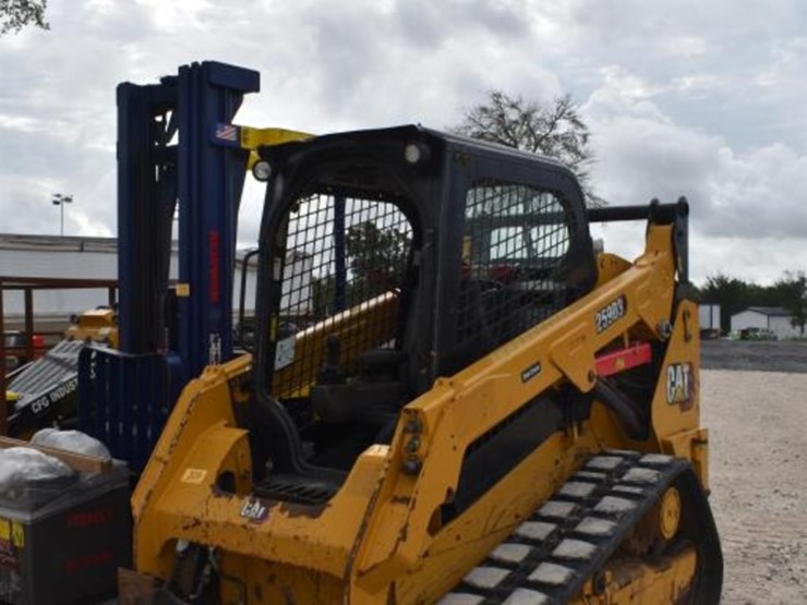 caterpillar-259d3-image-1