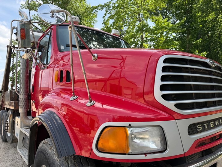 #1510-•-sterling-quad-axle-rolloff-truck-image-23