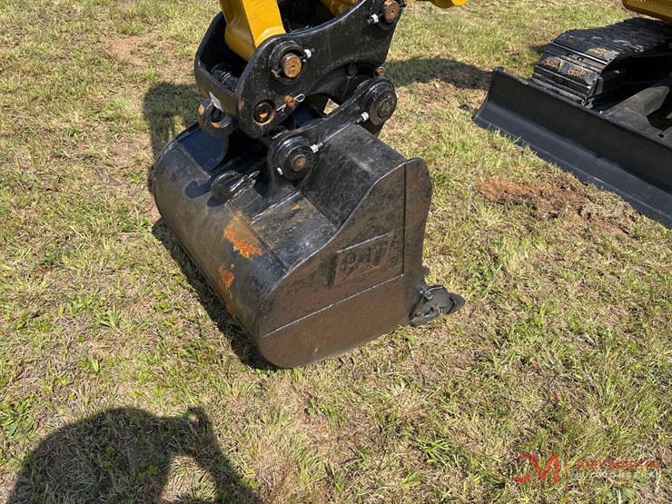 caterpillar-305.5e2-image-16
