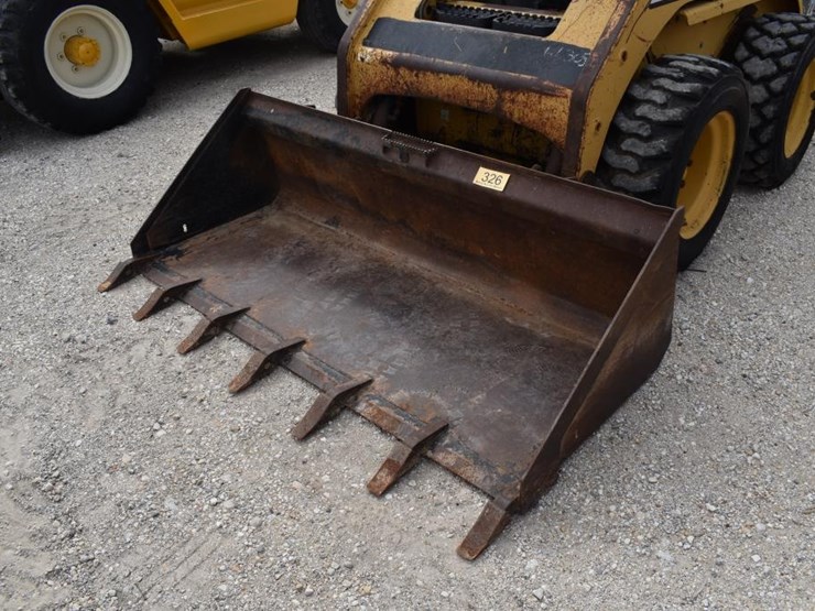 caterpillar-226-image-3
