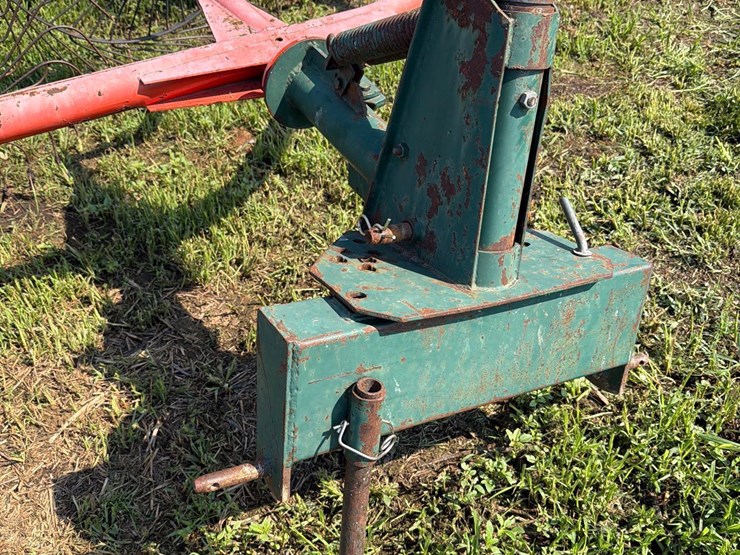 5-wheel-3pt-rake-image-8