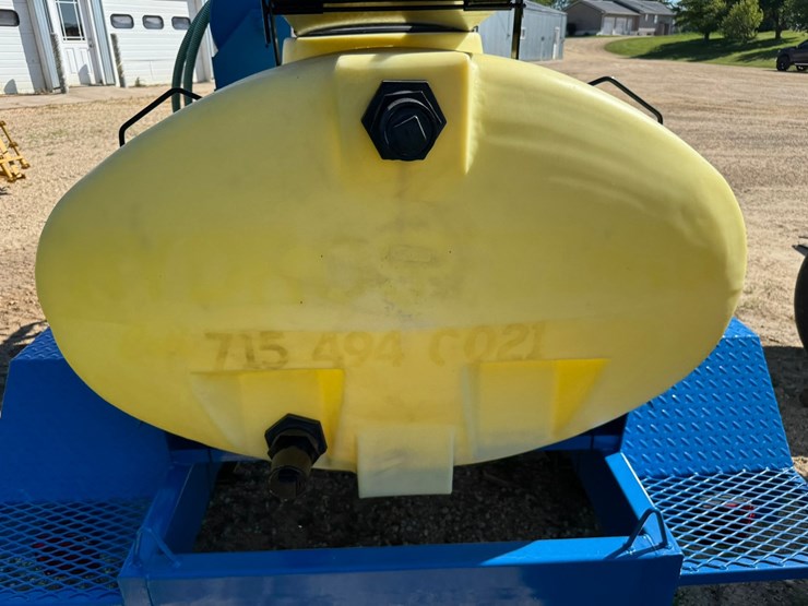 #1890-•-300-gal-towable-hydro-seeder-image-24