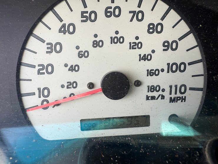 2003-toyota-tacoma-image-43