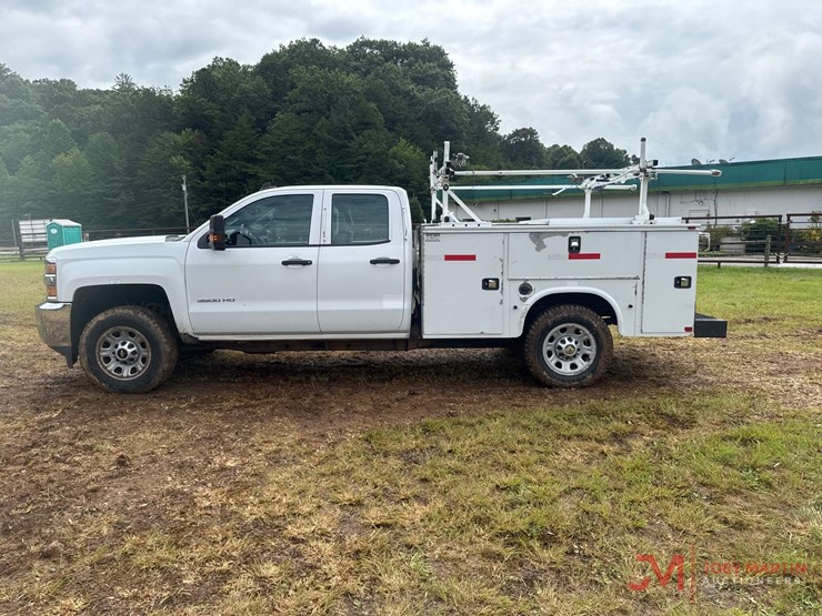 2016-chevrolet-3500hd-image-7