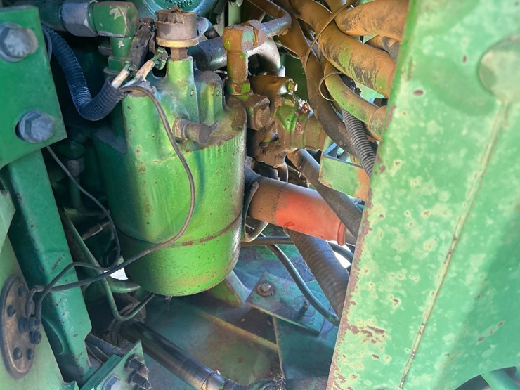 john-deere-8450-image-18