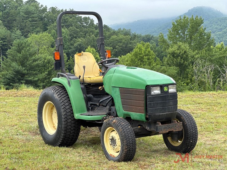 john-deere-4310-image-1