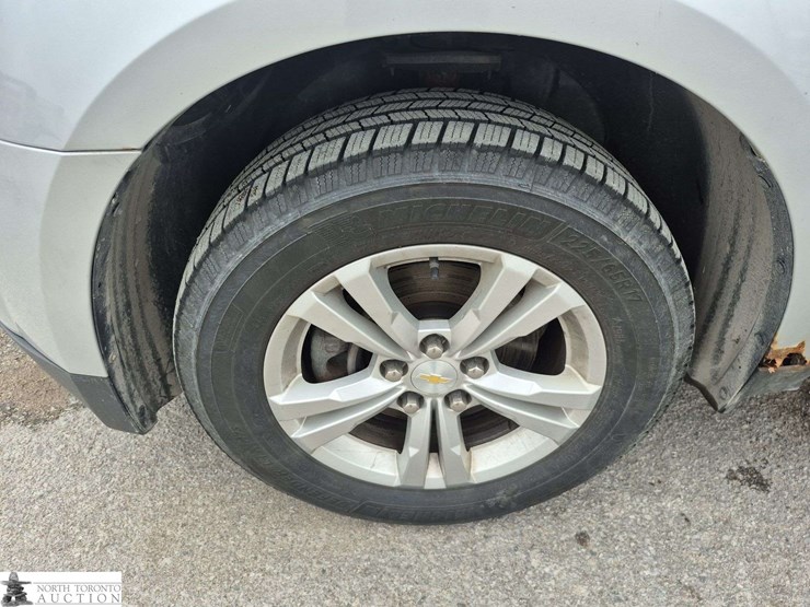 2014-chevrolet-equinox-image-21