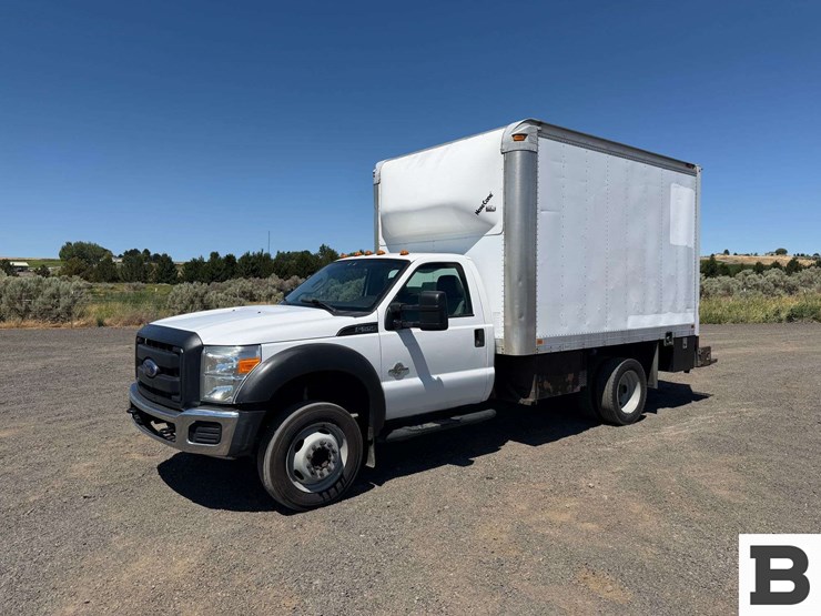 2013-ford-f550-image-2