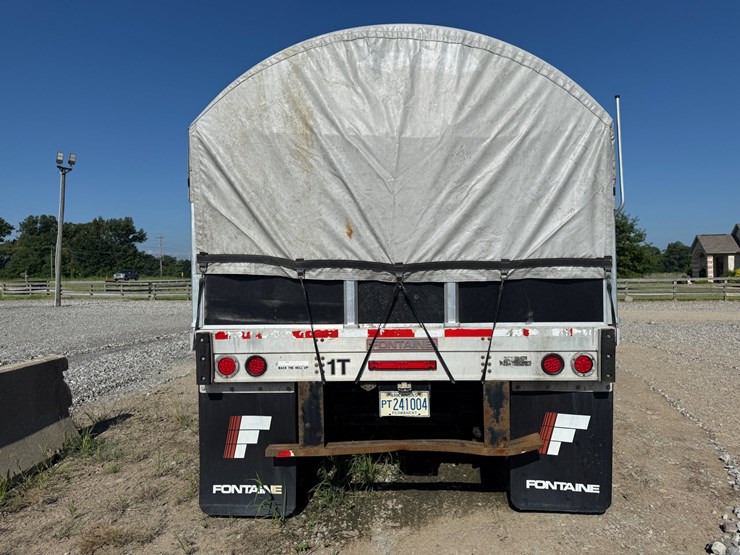 2016-fontaine-flat-bed-trailer-image-5