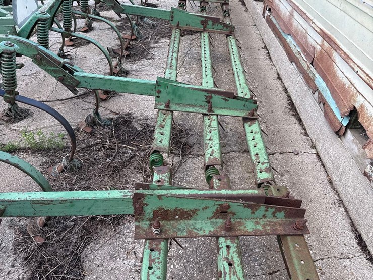 john-deere-1100-image-21