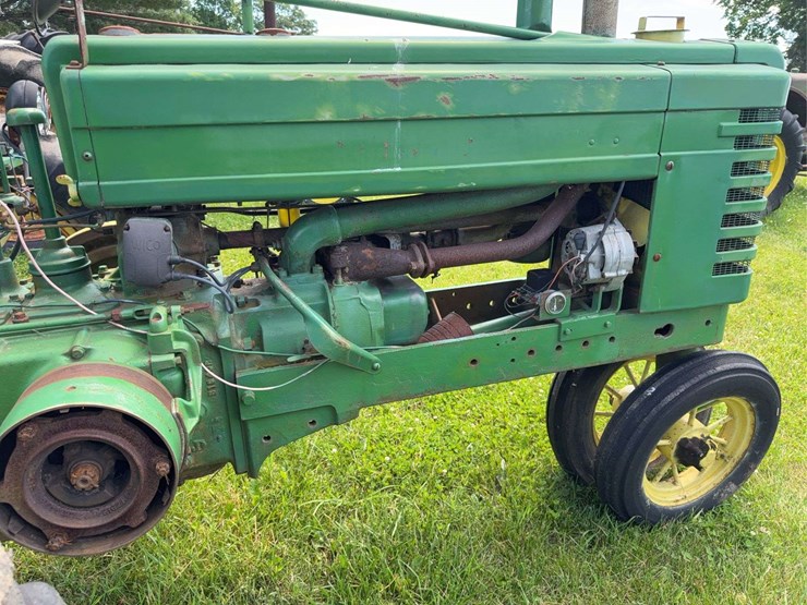 john-deere-model-b-image-14