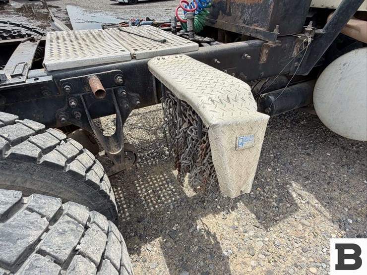 2007-international-9400i-tractor-truck---boardman,-or-image-28