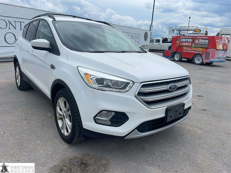 2017-ford-escape-image-3