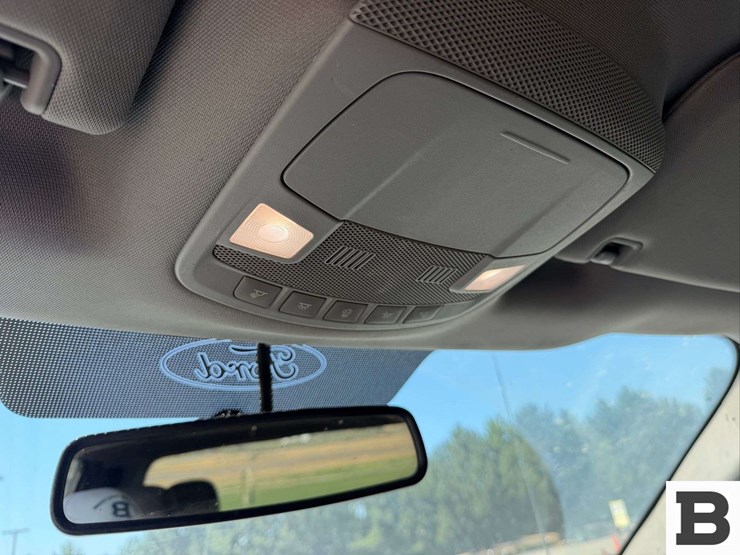 2017-ford-f150-image-21