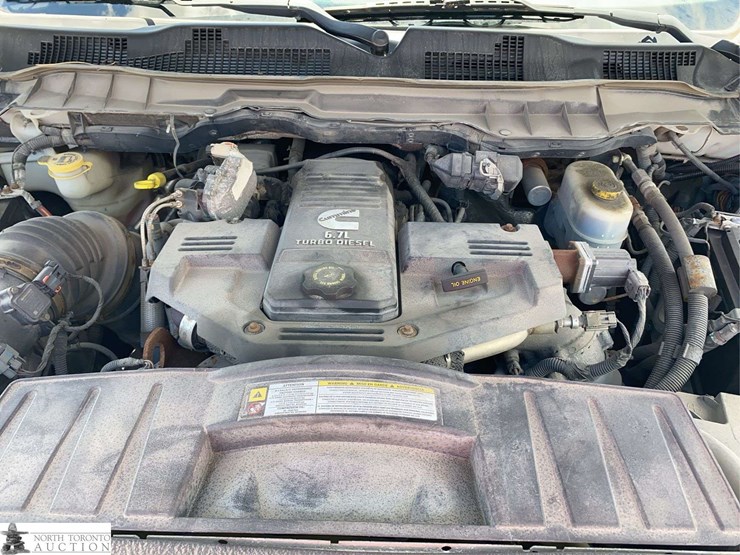 2011-dodge-2500-image-10