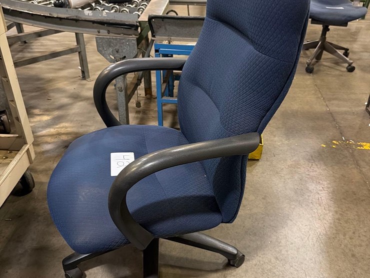 office-chair-image-1