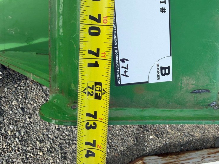 2019-john-deere-520m-image-8