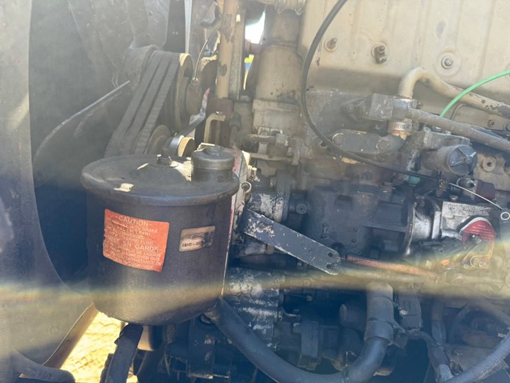 1989-ford-l9000-image-54