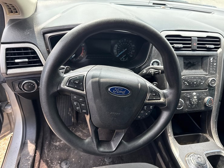 #48153-•-2017-ford-fusion-se-sedan-3fa6p0hd4hr287339-inv#-48153-image-24