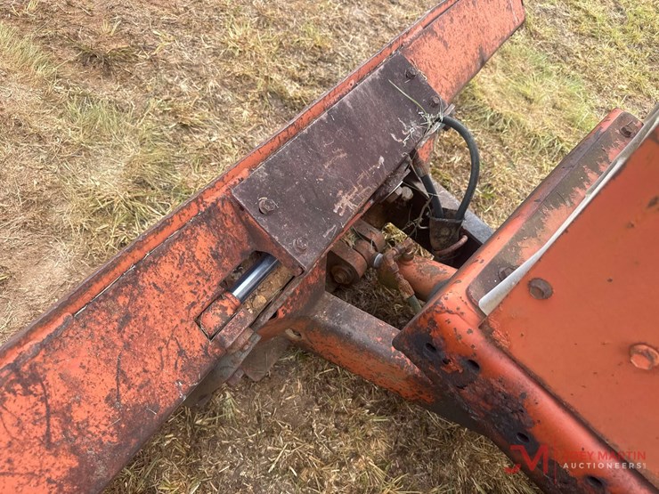ditch-with-3500-dd-ldb-trencher-image-8