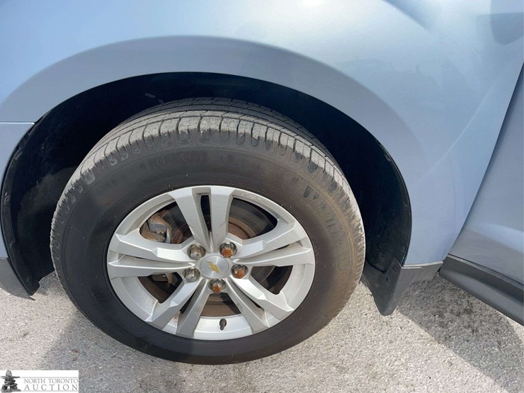 2014-chevrolet-equinox-image-25
