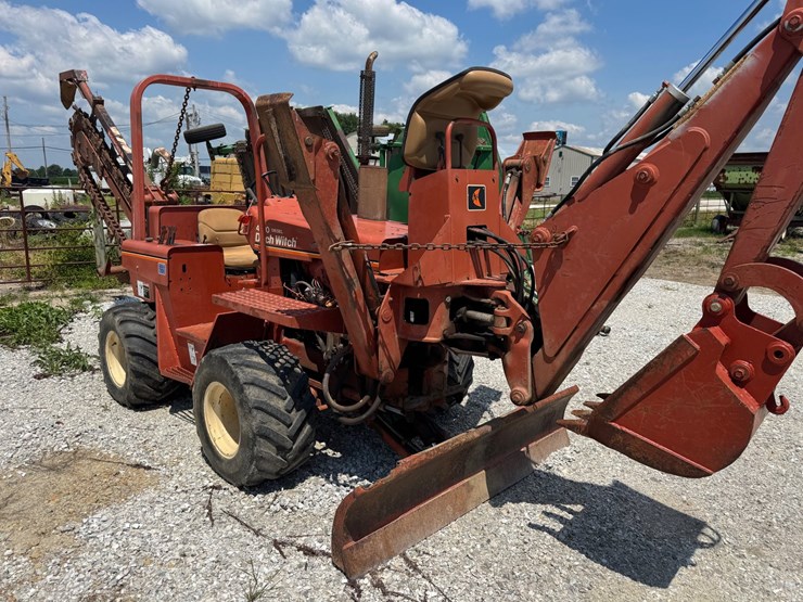 ditch-witch-4010-image-1