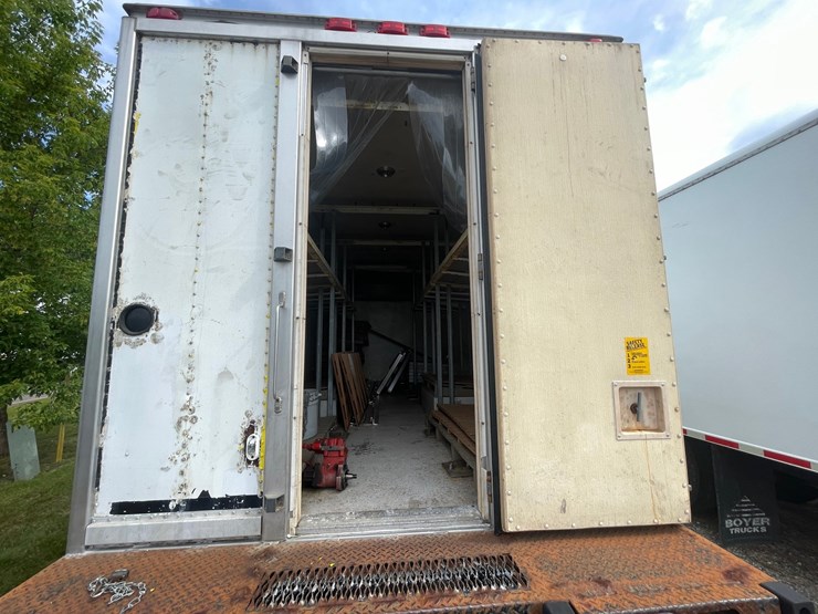 2016-international-durastar-4400-image-44