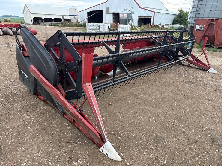 case-ih-1020-image-3