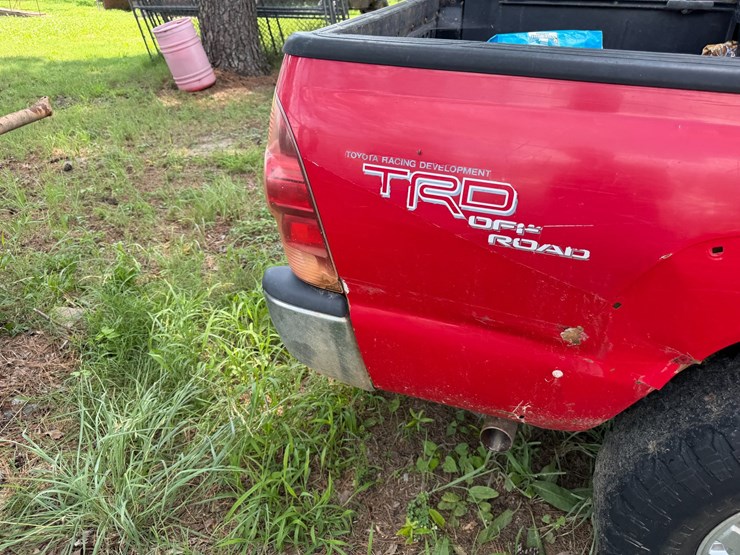 2006-toyota-tacoma-image-36