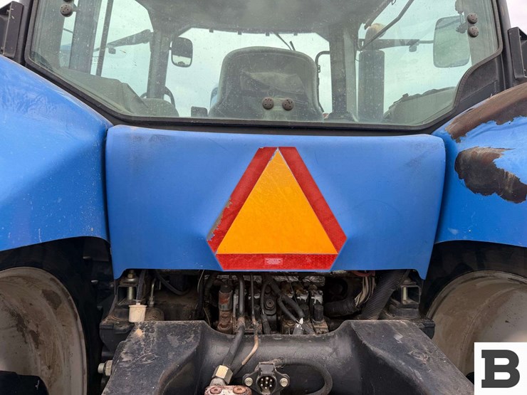 2007-new-holland-tg305-image-52
