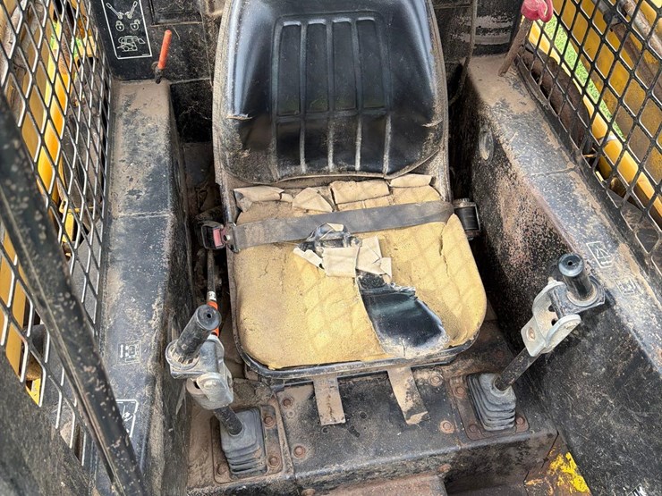 deere-6675-image-30