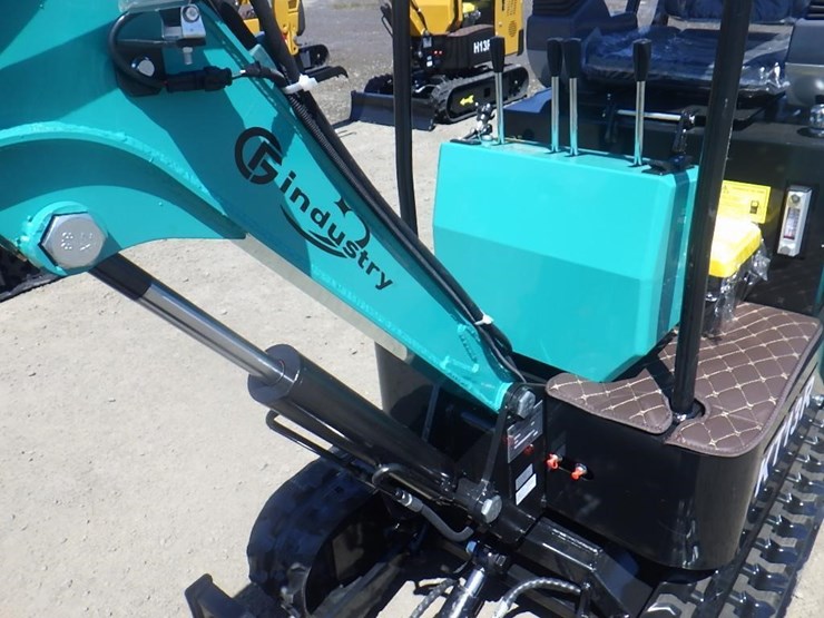 2026-cfg-kt13r-hydraulic-excavator-image-8