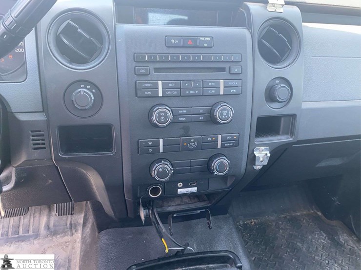 2014-ford-f150-image-13
