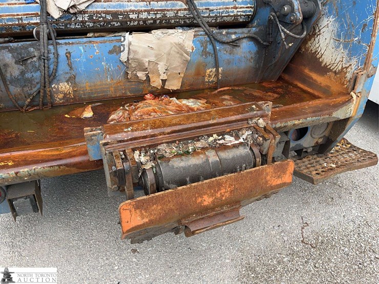 non-operable-2018-mack-terrapro-t/a-refuse-truck-image-23