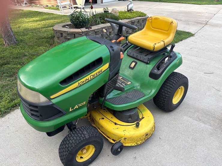 john-deere-la-image-3