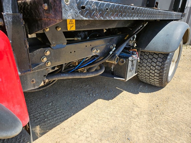 toro-workman-3200-image-11