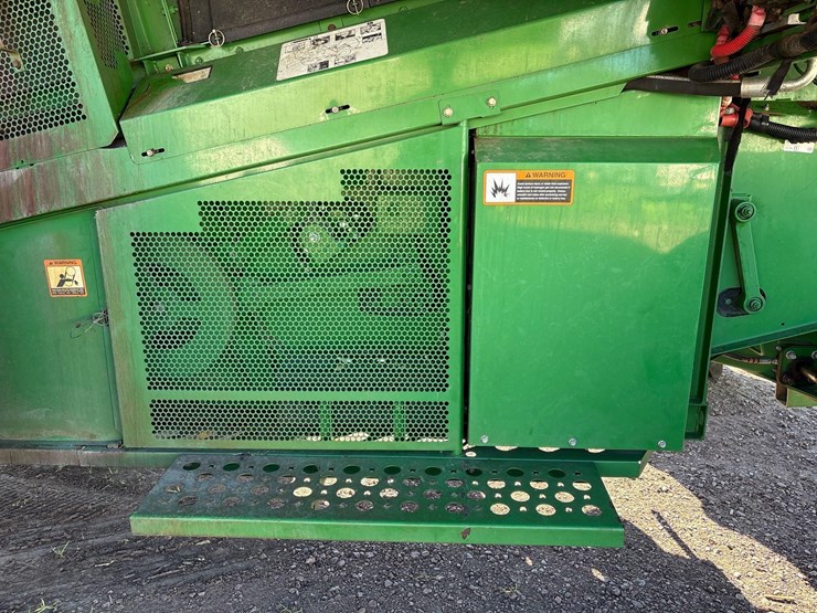 2012-john-deere-s680-image-66
