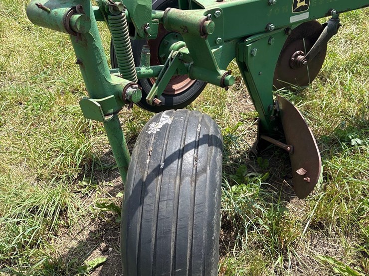 john-deere-1350-image-6