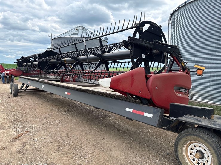 2018-case-ih-3162-image-1
