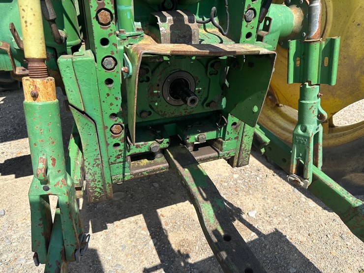1993-john-deere-6400-image-25