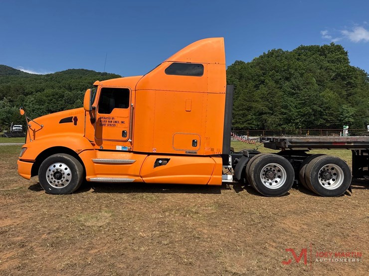 2013-kenworth-t660-image-5