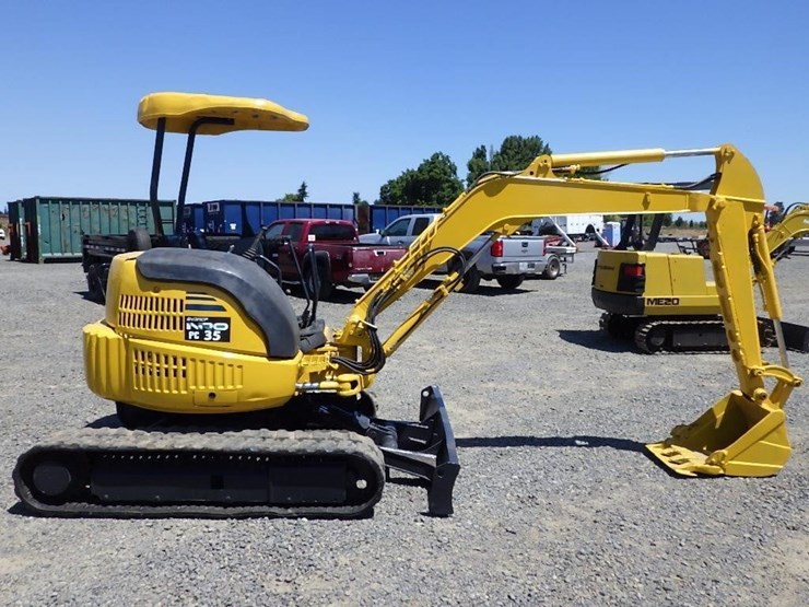 komatsu-pc35mr-1-image-4
