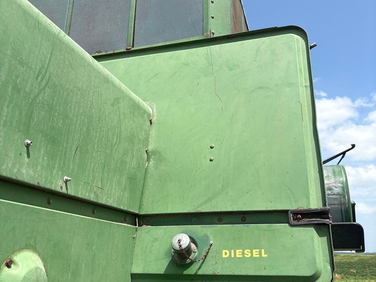 john-deere-6600-image-82