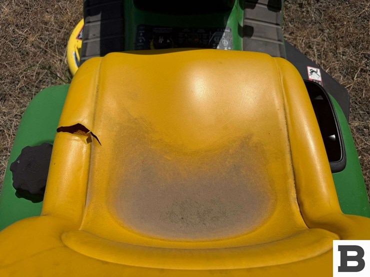 john-deere-lt160-image-11