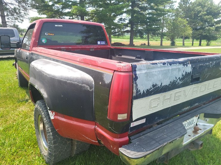 1989-chevy-3500-2-wheel-drive-single-cab-dually-truck-image-25
