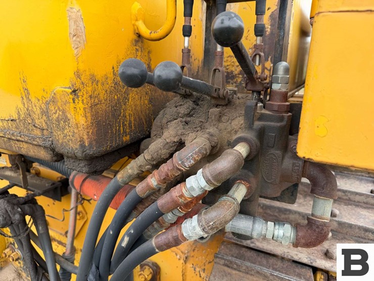 caterpillar-crawler-tractor---edwall,-wa-image-30