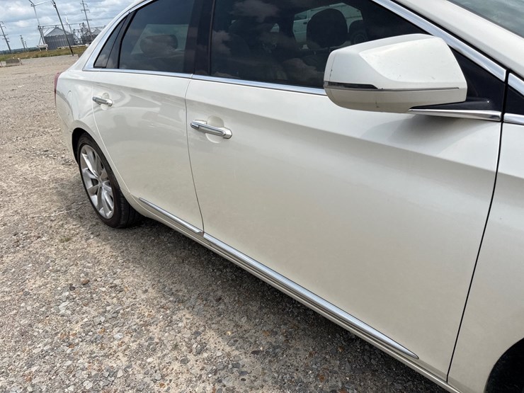 #48220-•-2013-cadillac-xts-sedan-2g61r5s39d9103334-inv#-48220-image-17